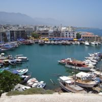 Ο Δήμαρχος Κερύνειας υπονομεύει τον αντικατοχικό αγώνα